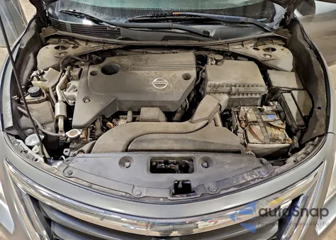 2014 Nissan Altima 2.5 из США, поврежденный, VIN 1N4AL3AP4EN377455